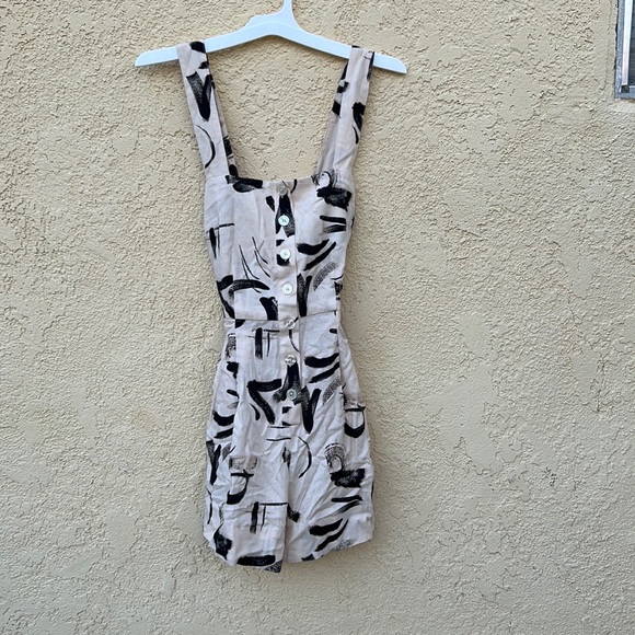 Women’s sleeveless cross back linen Romper dress NWT - Picture 3 of 14